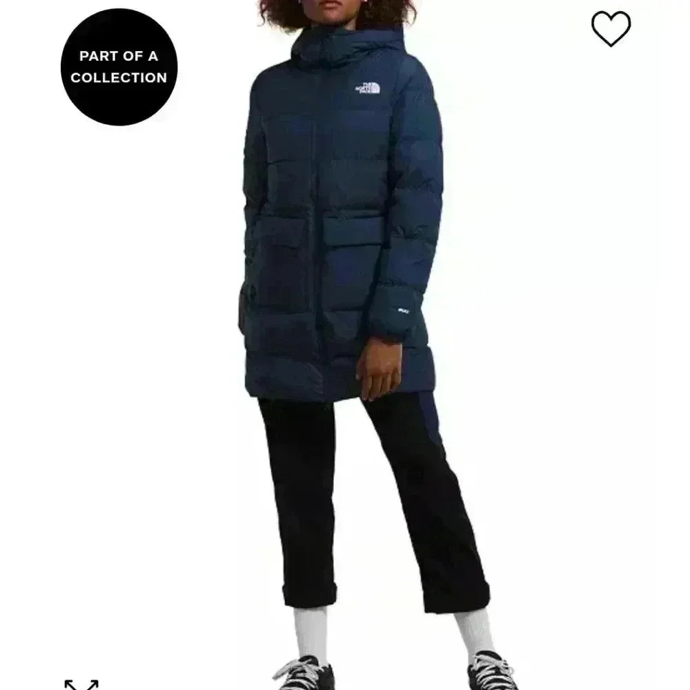 The North Face women Gotham hooded parka navy size medium new with tags